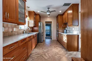 4613 N Camino Escuela, Tucson, AZ 85718 - Photo 14