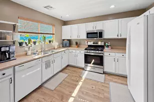 8265 W Redshank Dr, Tucson, AZ 85757 - Photo 2