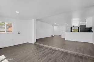 8142 East 5th Street, Tucson, AZ 85710 - Photo 10