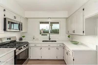 7031 E Baker Street, Tucson, AZ 85710 - Photo 12