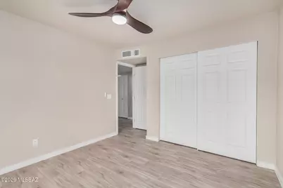 9910 E Gray Hawk Drive, Tucson, AZ 85730 - Photo 22