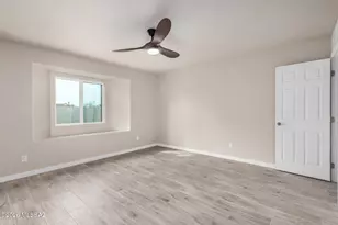 9910 E Gray Hawk Dr, Tucson, AZ 85730 - Photo 18