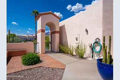6217 N Pascola Circle, Tucson, AZ 85718 - Photo 2