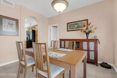 14376 N Spanish Garden Lane, Oro Valley, AZ 85755 - Photo 12