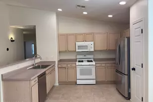 4931 N Sabino Gulch Ct, Tucson, AZ 85750 - Photo 2