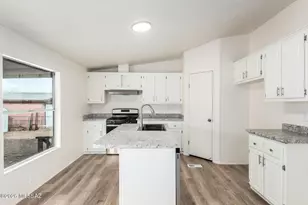 1878 W Mission Pl, Tucson, AZ 85746 - Photo 8