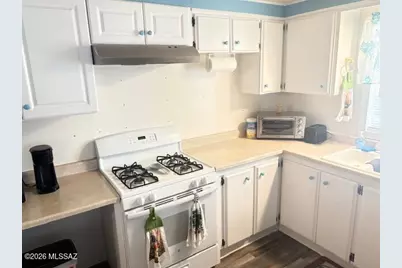 5356 W Flying W Street, Tucson, AZ 85713 - Photo 8