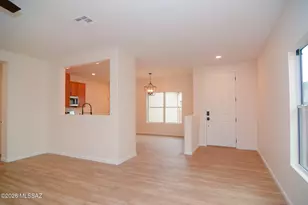 9237 N Centipede Ave, Tucson, AZ 85742 - Photo 4