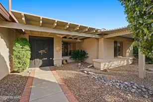 1612 N Rush Creek Ct, Green Valley, AZ 85614 - Photo 4