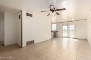 4126 E Valentine St, Tucson, AZ 85711 - Photo 8