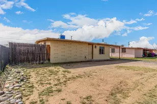 4126 E Valentine St, Tucson, AZ 85711 - Photo 2