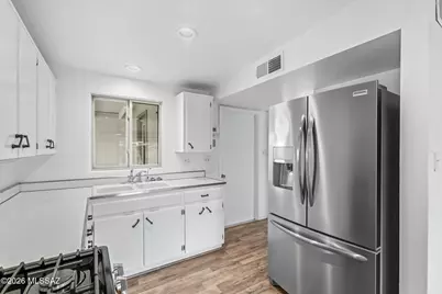 7236 E Calle Cuernavaca, Tucson, AZ 85710 - Photo 18
