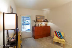 1264 W Camino Lucientes, Green Valley, AZ 85622 - Photo 10