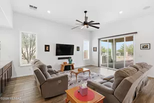 2475 E Rolling Meadow Ln, Green Valley, AZ 85614 - Photo 8