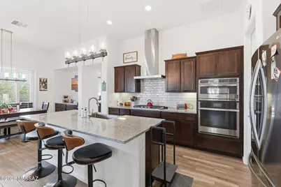 2475 E Rolling Meadow Lane, Green Valley, AZ 85614 - Photo 12