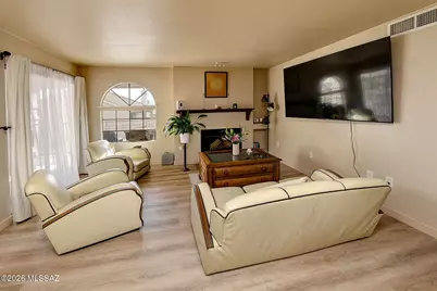 101 S Players Club Drive #22103, Tucson, AZ 85745 - Photo 2