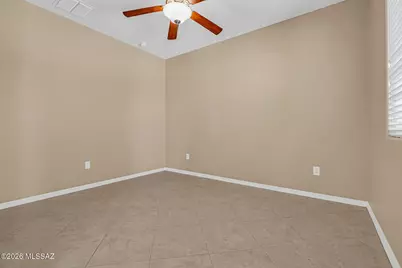 11751 W Scudamore Drive, Marana, AZ 85653 - Photo 20