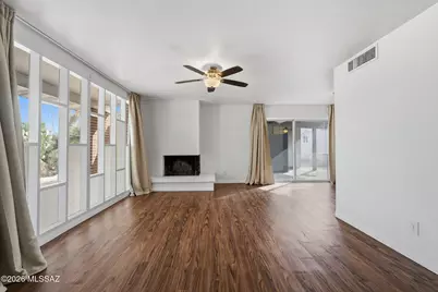 8276 E Koralee Place, Tucson, AZ 85710 - Photo 6