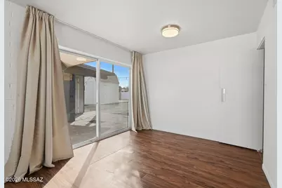 8276 E Koralee Place, Tucson, AZ 85710 - Photo 10