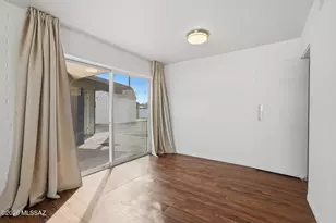 8276 E Koralee Pl, Tucson, AZ 85710 - Photo 10