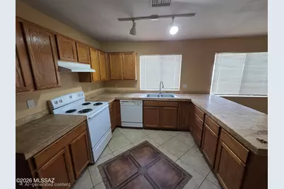 6903 S Creek Run Avenue, Tucson, AZ 85756 - Photo 1