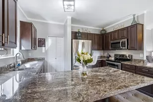 8001 W Sunfire Dr, Tucson, AZ 85743 - Photo 12