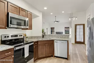 90 E Horizon Cir, Tucson, AZ 85737 - Photo 4