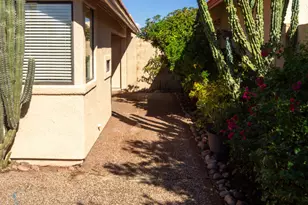 310 E Highcourte Ln, Tucson, AZ 85737 - Photo 22