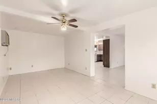 4030 S Knotty Pine Pl, Tucson, AZ 85730 - Photo 10