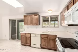 4030 S Knotty Pine Pl, Tucson, AZ 85730 - Photo 14