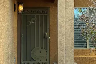 884 W Placita El Cauce Rico, Green Valley, AZ 85614 - Photo 2