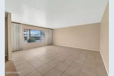 1092 N Caribe Avenue, Tucson, AZ 85710 - Photo 8