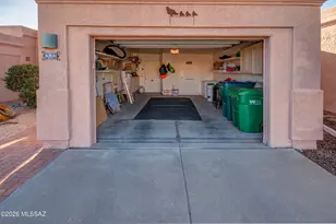 151 N Crescent Bell Dr, Green Valley, AZ 85614 - Photo 26