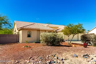 10720 E Silver Vein Dr, Tucson, AZ 85748 - Photo 2