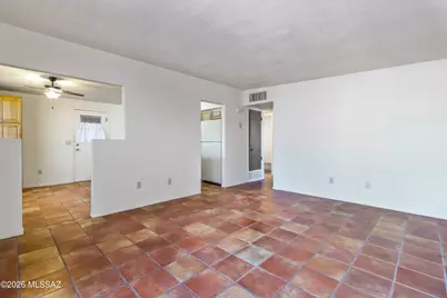1003 W Huron Street, Tucson, AZ 85745 - Photo 8