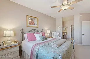 1910 W Amblemorn Dr, Green Valley, AZ 85622 - Photo 14