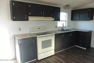 8200 S Alice Vail Ln, Tucson, AZ 85736 - Photo 14