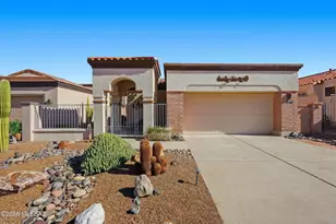 4927 S Gloria View Ct, Green Valley, AZ 85622 - Photo 2