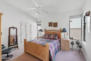 4927 S Gloria View Ct, Green Valley, AZ 85622 - Photo 20