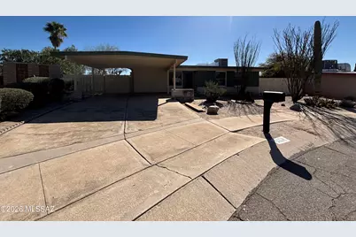 9132 E 42nd Street, Tucson, AZ 85730 - Photo 2
