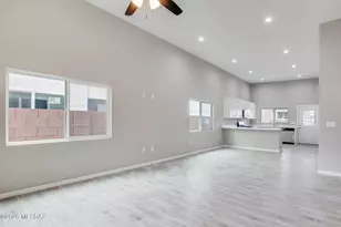 4214 N Lulu Ct, Tucson, AZ 85719 - Photo 2