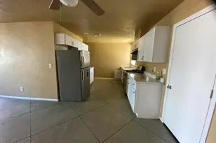 2122 S Magnolia Ave, Tucson, AZ 85711 - Photo 10