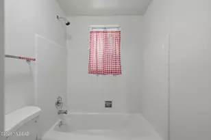 7643 N Andover Dr, Tucson, AZ 85704 - Photo 26