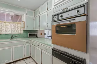 2324 N Chrysler Dr, Tucson, AZ 85716 - Photo 16