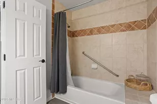 5675 N Camino Esplendora, Tucson, AZ 85718 - Photo 24