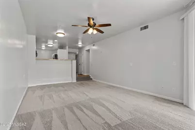 5675 N Camino Esplendora #2110, Tucson, AZ 85718 - Photo 18