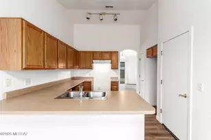 6672 S Yellow Rattle Ct, Tucson, AZ 85756 - Photo 12