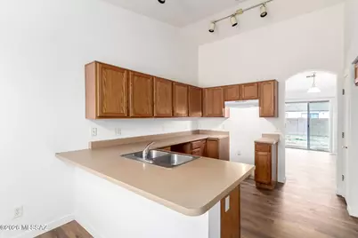 6672 S Yellow Rattle Court, Tucson, AZ 85756 - Photo 8