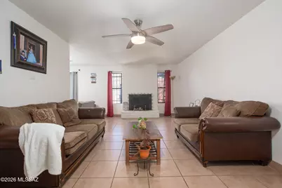 4249 E Canada Stravenue, Tucson, AZ 85706 - Photo 8