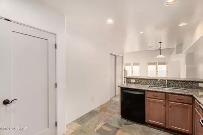 3131 N Olsen Avenue, Tucson, AZ 85719 - Photo 16